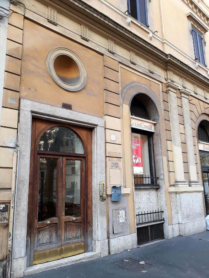 Toberto Apartment Rome Bagian luar foto